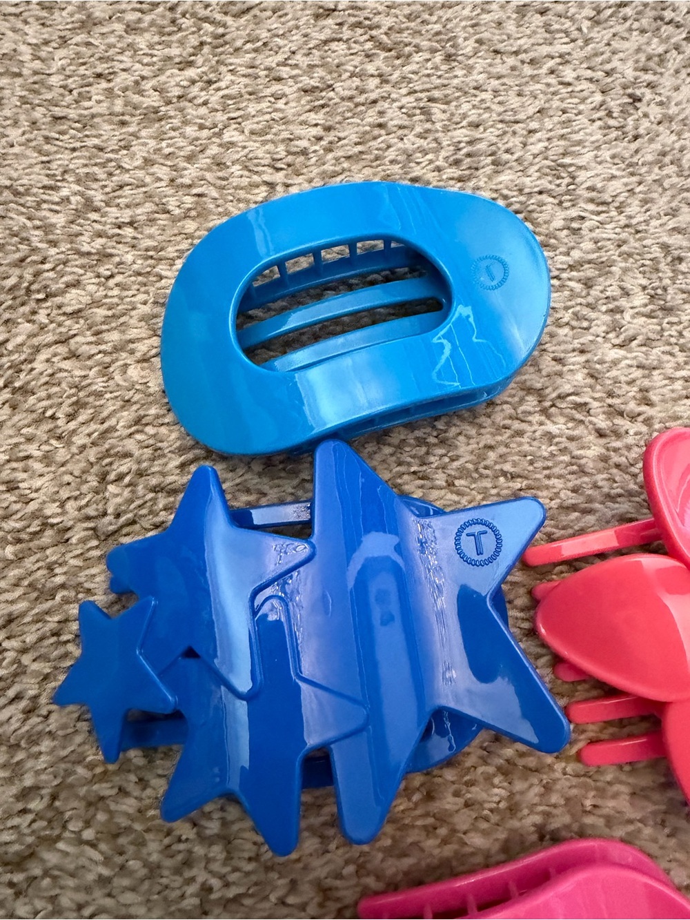 Various Teleties Clips - Picture 6 of 7